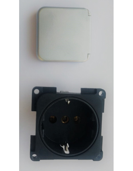 Fiche noire pour prise 220V avec cache argent