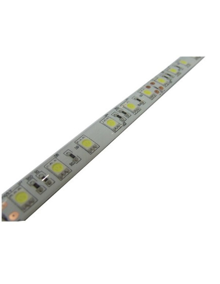 Led 5m striscia bianca con silicone (chip smd5050) Led 5m striscia bianca con silicone (chip smd5050)
