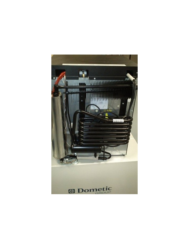 Nevera Dometic RF60 Trivalente 60L para Camping y Autocaravanas | VidaCampista