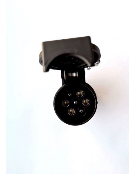 13 pole male to 7 pole female plug