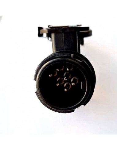 13 pole male to 7 pole female plug