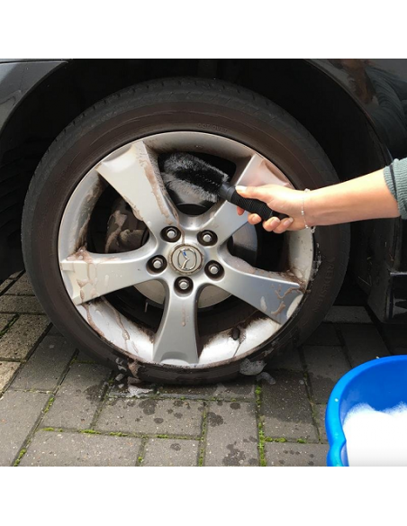 Escova profissional para limpeza de rodas 27cm