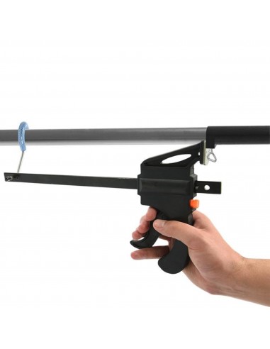 Mast tensioner for advance frame.