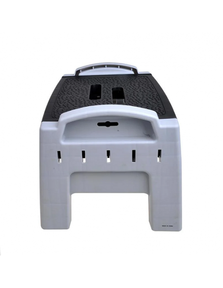 Non-slip plastic folding step/rung