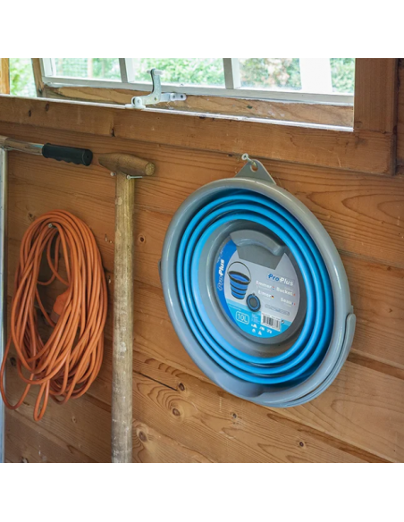 10 L secchio pieghevole. 10 L secchio pieghevole.