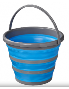 10 L collapsible bucket.