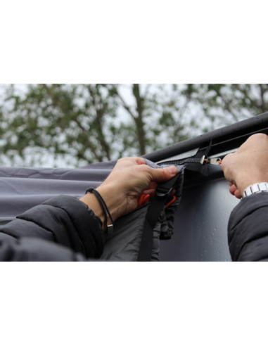 Toldo inflável Ancona Air com painéis frontais e laterais