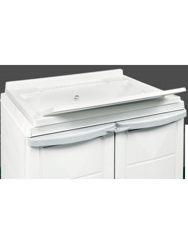 Armadio in resina con lavabo