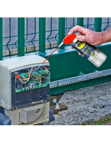 WD 40 contact cleaner