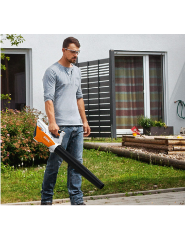 Ventilatore Stihl BGA 45 - AI LINEA con indicatore di carica e batteria