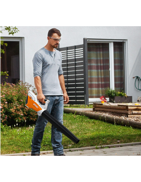 Ventilatore Stihl BGA 45 - AI LINEA con indicatore di carica e batteria