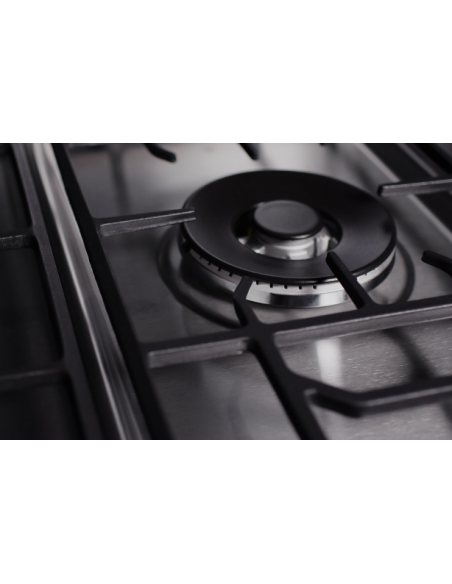 White 4-burner gas stove. Eas Electric