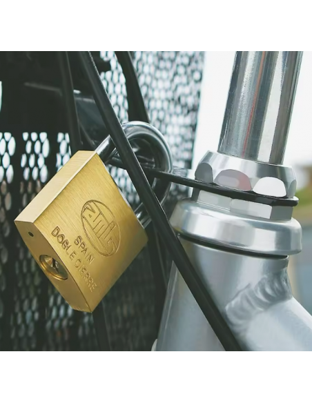 AMIG brass lock with double closure