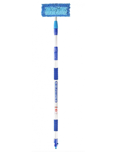 Telescopic handle with hose connection