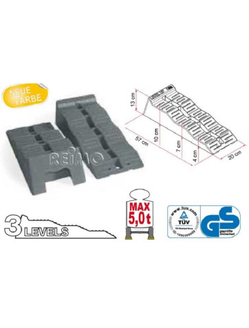 Calzos Fiamma Kit Level Up 5 ton. with cover