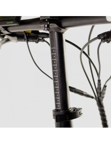 Bicicleta eléctrica Biwbik Traveller Platinum azul.