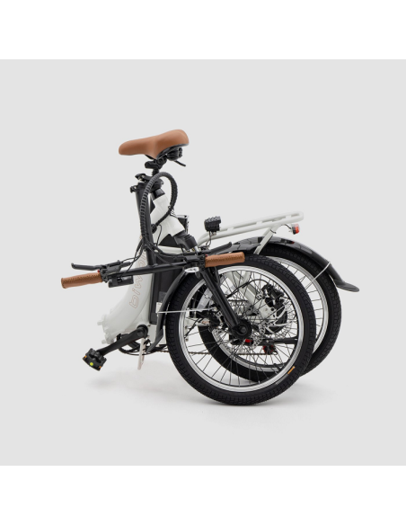 Oslo white electric bike