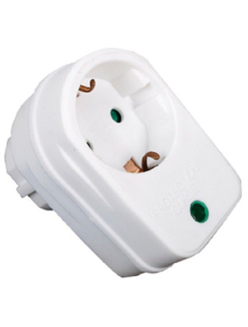 Adaptador enchufe sobretensión, protección térmica.