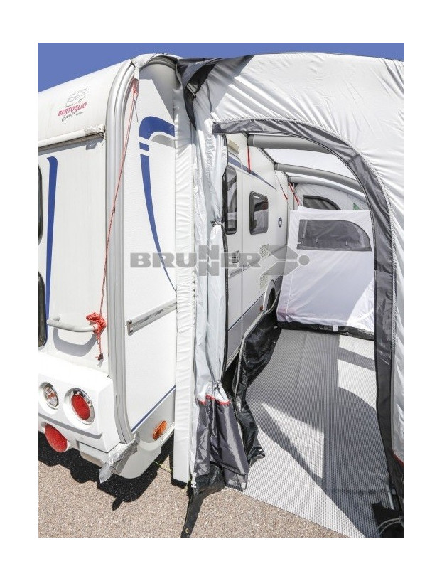 Universal advance for caravans. Aerotech Darwin. Brunner.
