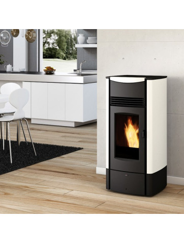 Estufa de pellet Superior Milly 8,5kw.