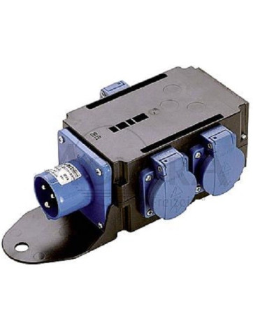Power distributor with external Schuko sockets