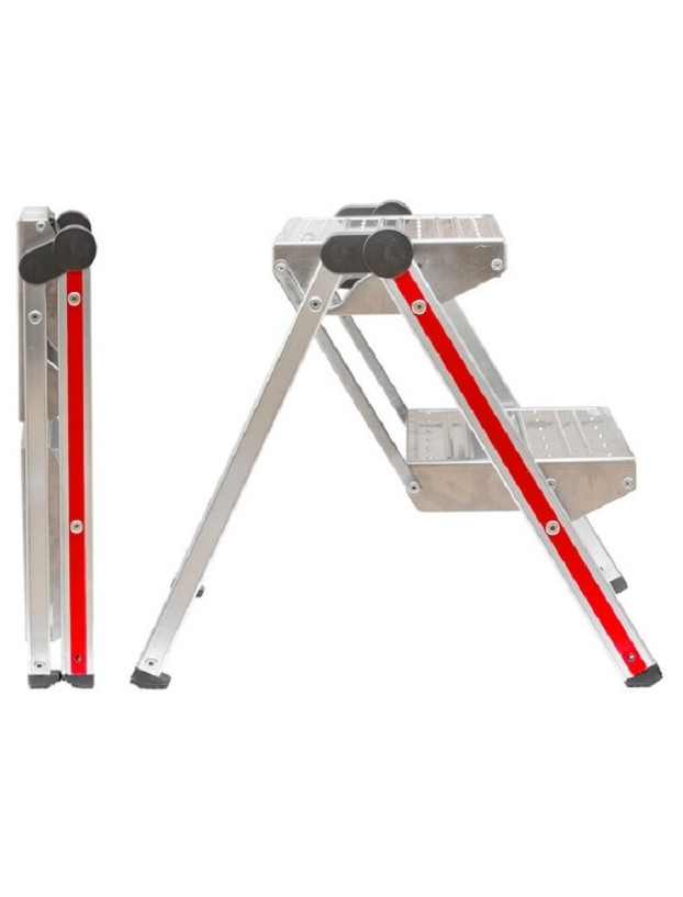 Double marche pliante galvanisée Hymer.