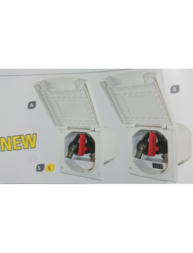 Boîtier externe avec clé de coupure et voltmètre numérique pour batterie.