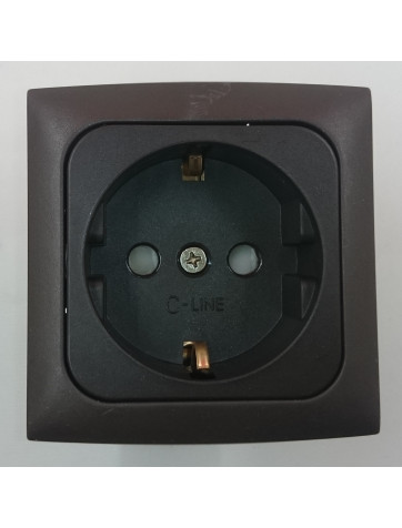 Enchufe para toma 230V. Marrón