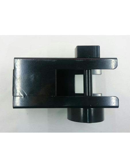 Anti-theft lock for caravan or trailer hitch Anti-theft lock for caravan or trailer hitch