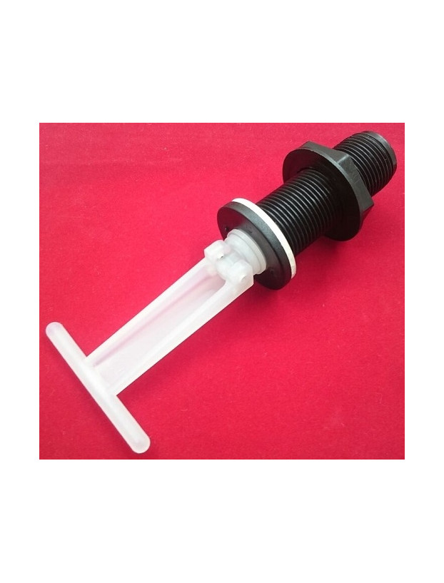 Air outlet valve for tank