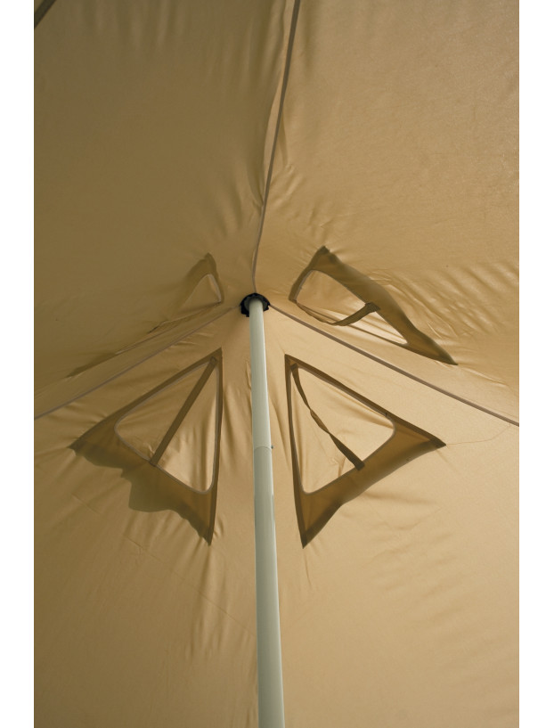 Pyramide Lichtmarkise 4,50 x 4,50 Meter. euro-trail