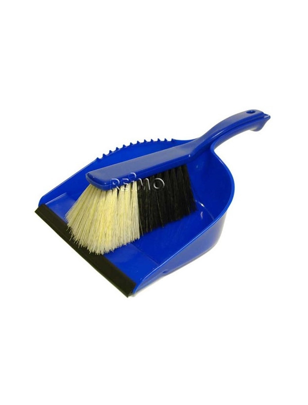 Pelle à main avec brosse