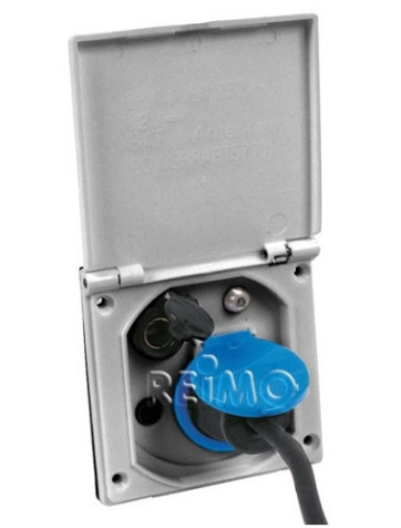 Tomada externa multifuncional 230/12V tampa prateada