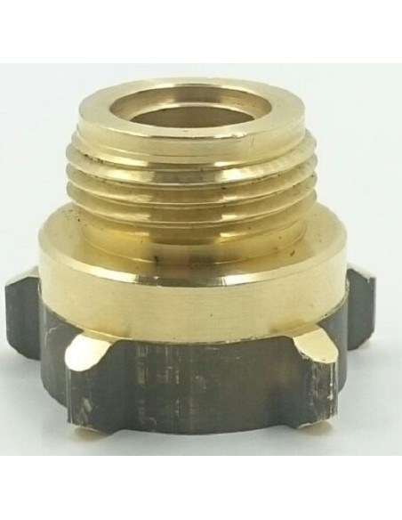 Adapter mit dickem auf dünnes Gewinde.