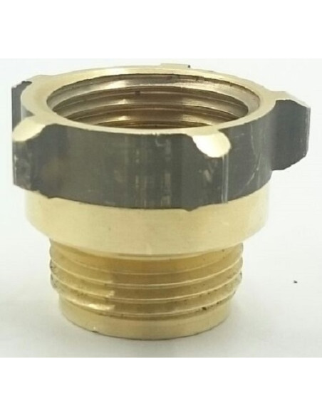 Adapter mit dickem auf dünnes Gewinde.