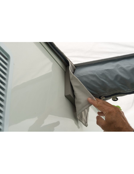 Patin de réglage et de protection pour stores à air. Kampa